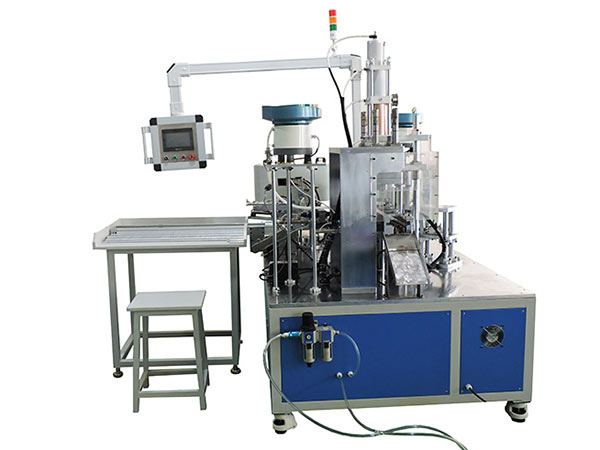 Automatic assembly machine for inner pulley