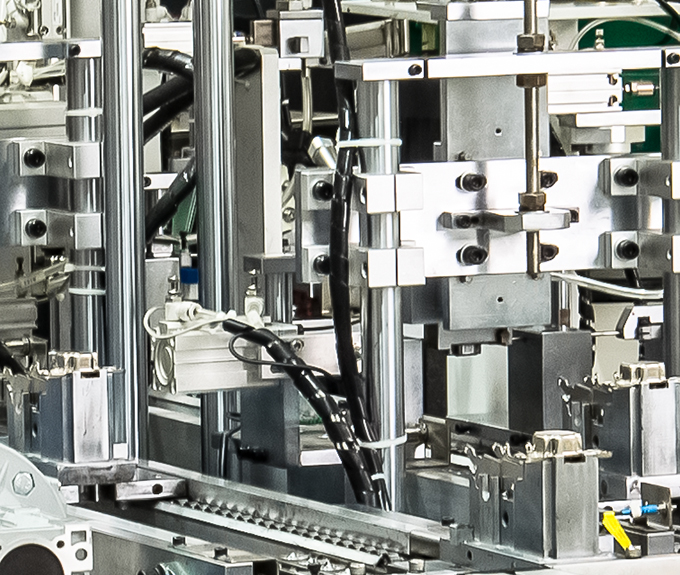 165度鉸鏈線體自動組裝機